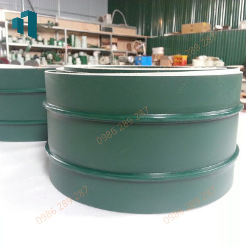 Băng Tải Pu Xanh Lục Gắn Gân